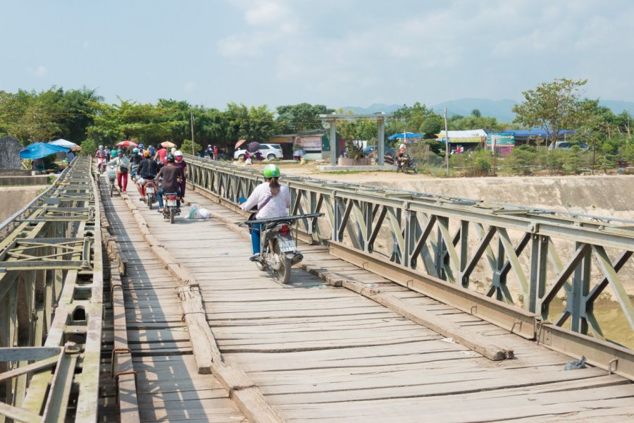 Pont de Muong Thanh, Diên Biên Phu. beibaoke - Shutterstock.com