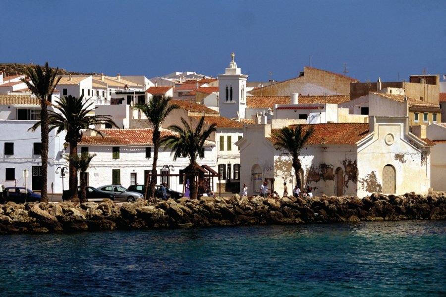 Les petites maisons blanches de pêcheurs de Fornells. Author's Image