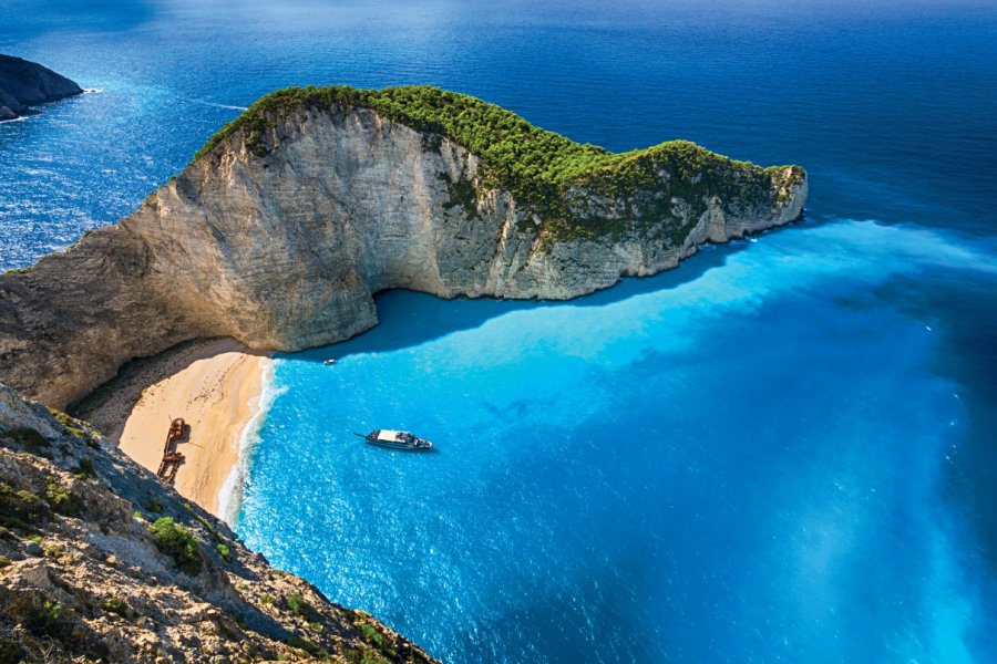 Plage de Zakynthos. rusm - iStockphoto.com