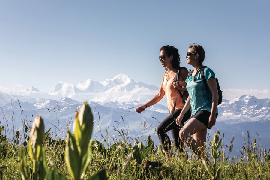 Le Mont-Blanc depuis le Praz-de-Lys. Olivier Octobre