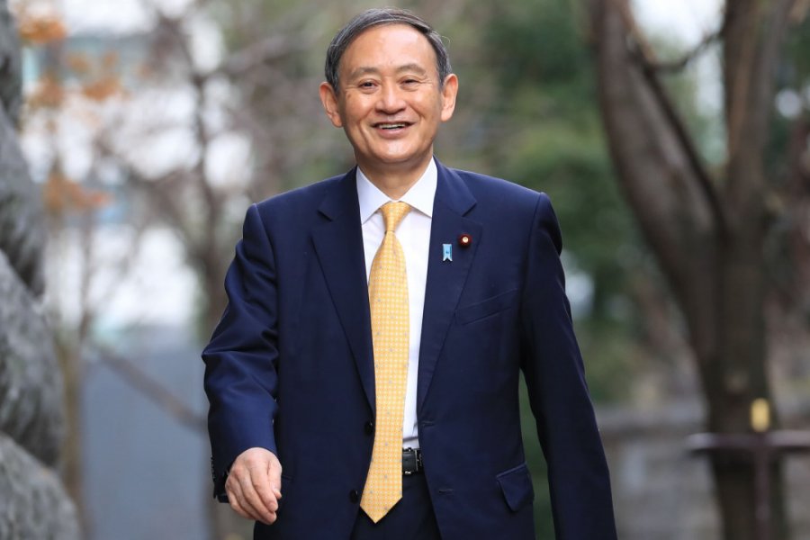 Suga Yoshihide, l'actuel Premier ministre japonais. shutterstock.com - vasilis asvestas