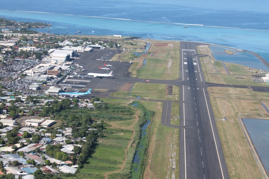Aéroport international de Tahiti Fa'a'ā Laurent BOSCHERO