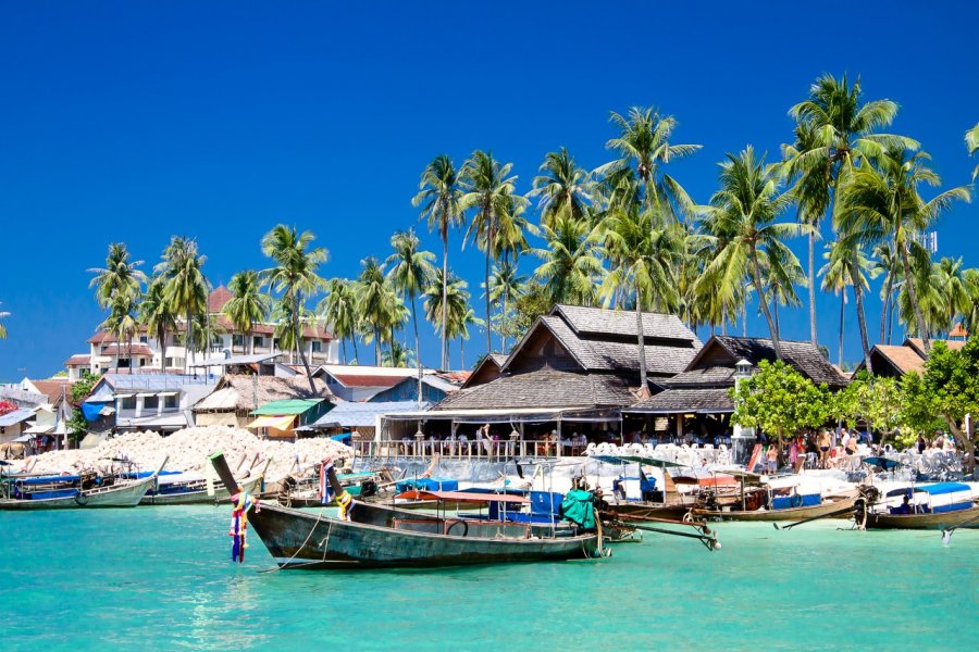 Phi Phi Don Island. Ivanukh - Shutterstock.com