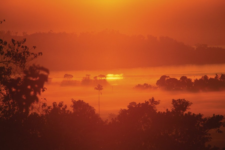 Lever de soleil sur Marawi City. Author's Image