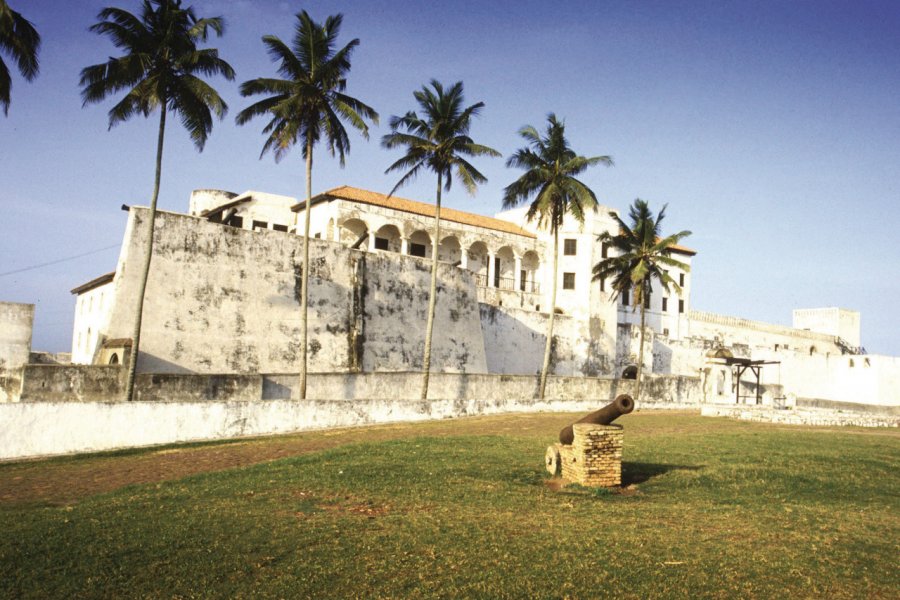 Château Saint-George. Ghana Tourist Board