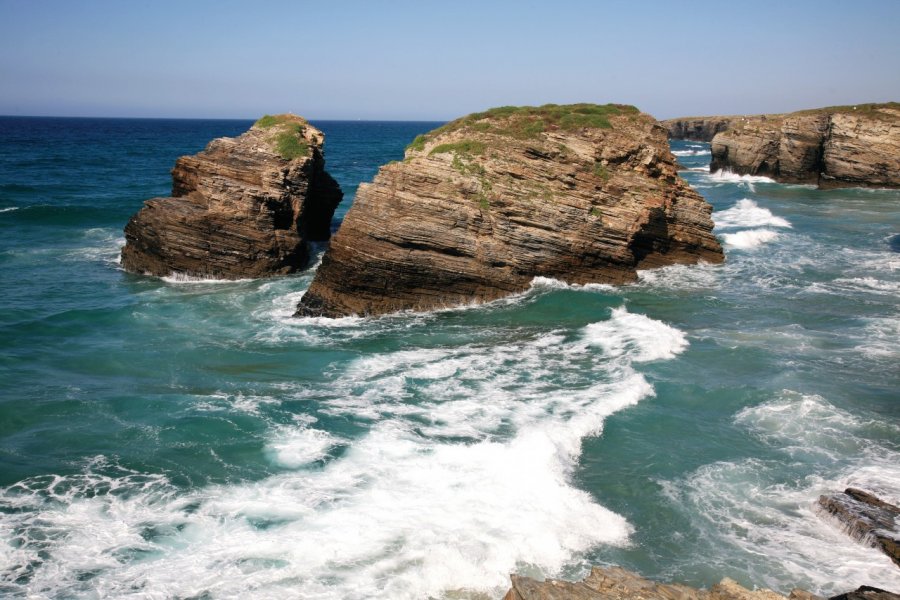 Rocher sculpté d'As Catedrais. Elena Kovaleva - Fotolia