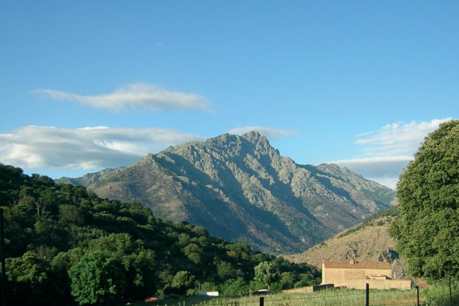 Paysage typique du Giunssani (© XAVIER BONNIN))