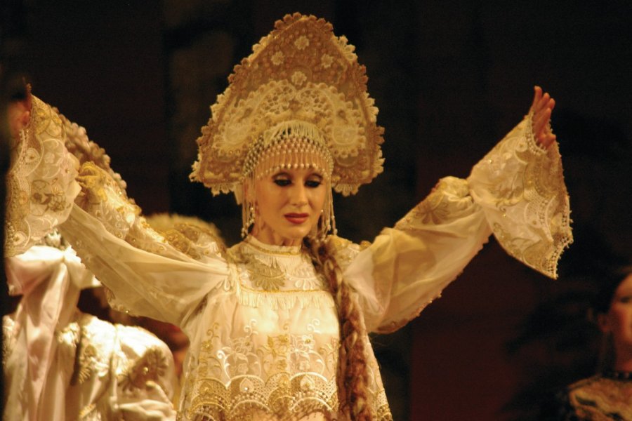 Spectacle cosaque au théâtre bouriate d'opéra et de ballet Stéphan SZEREMETA