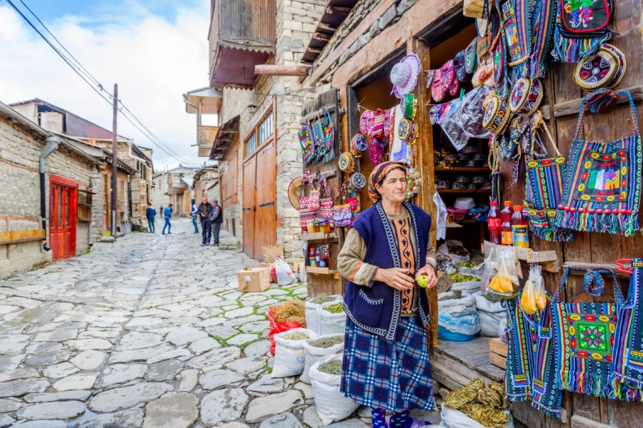 Balade dans les rues de Lahij. Ana Flasker - Shutterstock.com