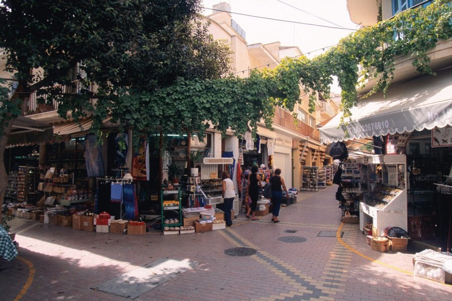 Rues du Laïki Gitonia, dans le quartier de Trypiotis. Author's Image