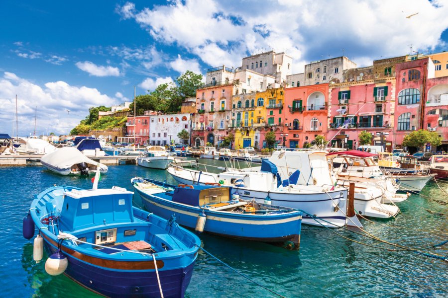 L'île pittoresque de Procida. Freeartist