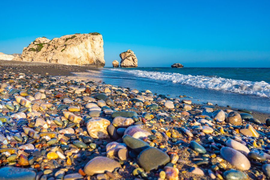 Rocher d'Aphrodite. FOTOGRIN - Shutterstock.com