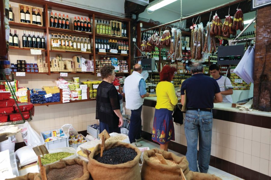 Épicerie dans le Casco Viejo. Philippe GUERSAN - Author's Image