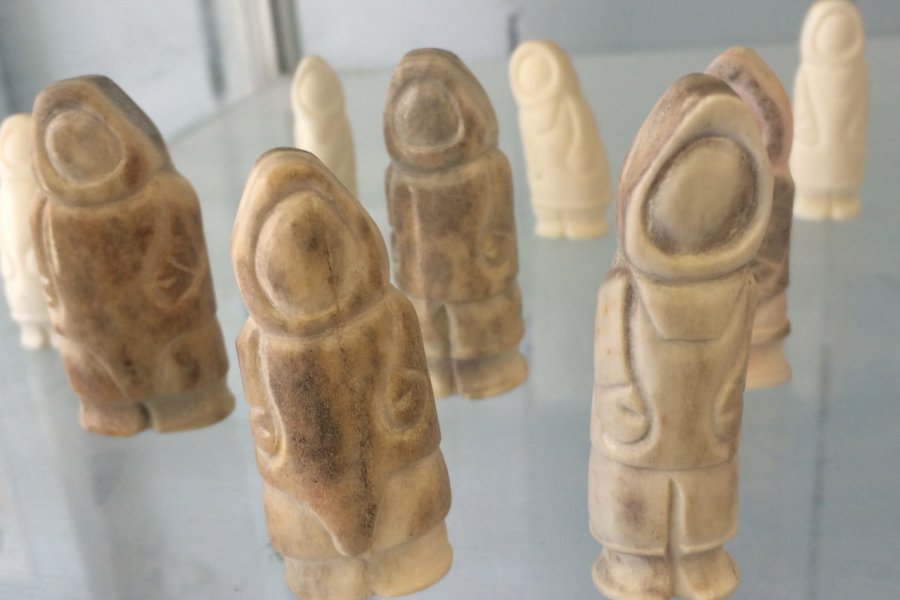 Des petites scultpures à ramener de son séjour Stéphan SZEREMETA