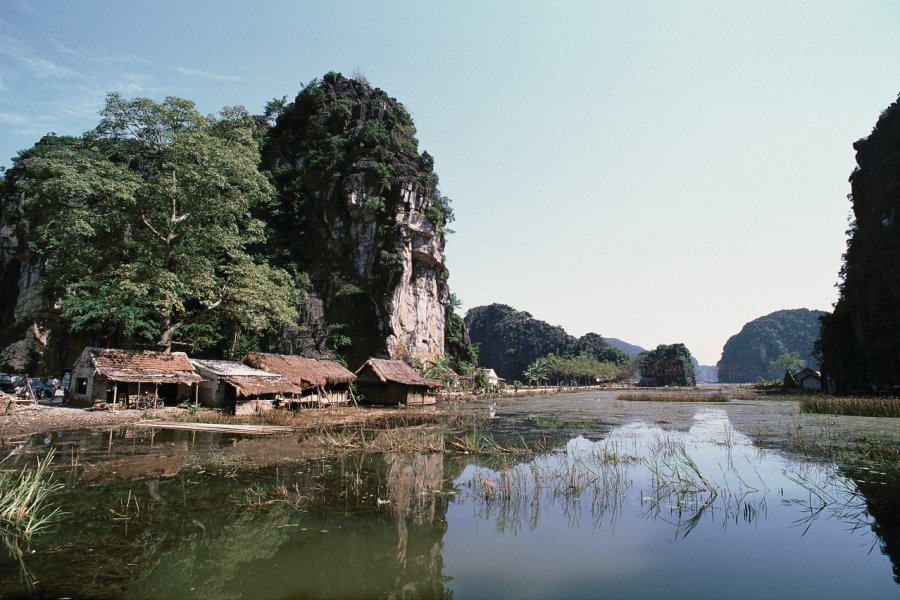 Grottes de Bich Dong. Author's Image