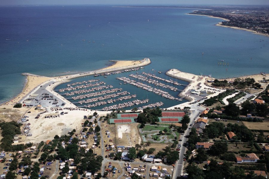 Vue aérienne de Saint-Denis-d'Oléron PHOVOIR