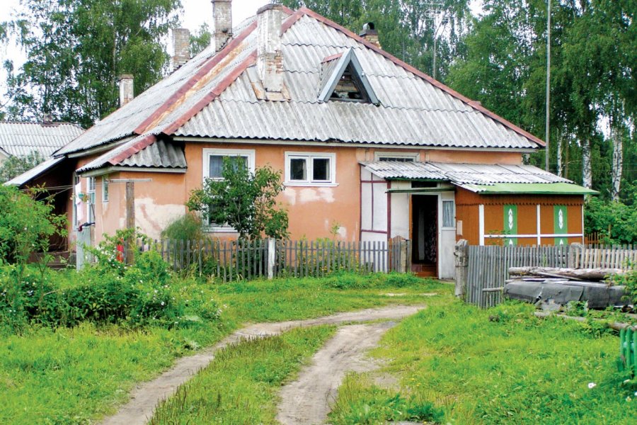 Maison ouvrière dans le village de Svirstroy. Stéphan SZEREMETA