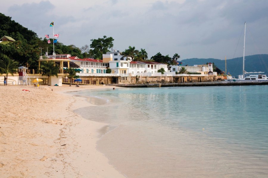 Doctor's Cave Beach. Jamaica Tourist Board