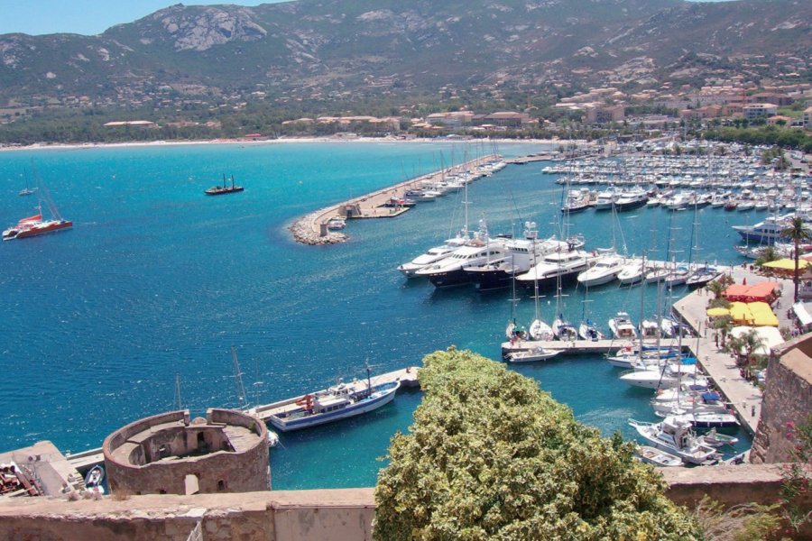 Le port de Calvi XAVIER BONNIN