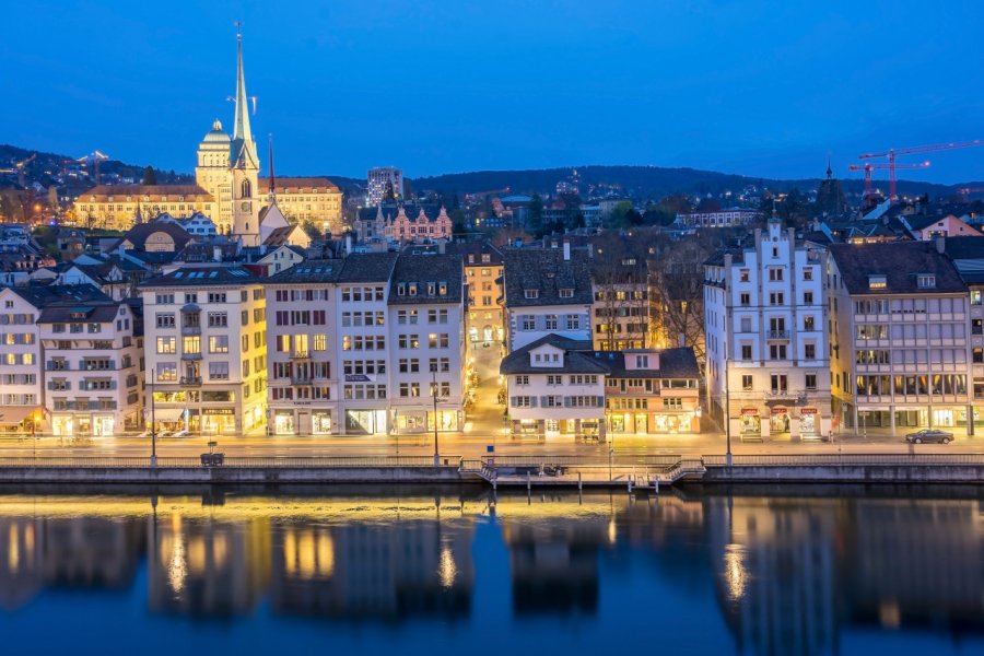 Vue sur Zürich. NavinTar - Shutterstock.com