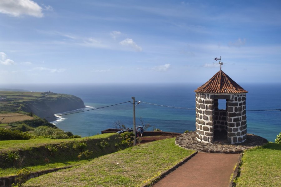 Observatoire des baleines, Sete Cidades. Andre Goncalves - Shutterstock.com