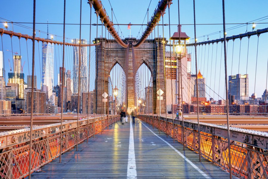 Le Pont de Brooklyn TTstudio - Shutterstock.com