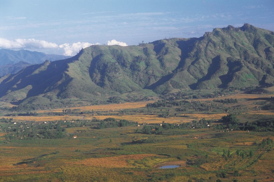 Paysage du nord du Viêt Nam. S.Nicolas - Iconotec