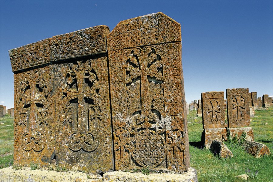 Khatchkars de Noradouz. Alamer - Iconotec