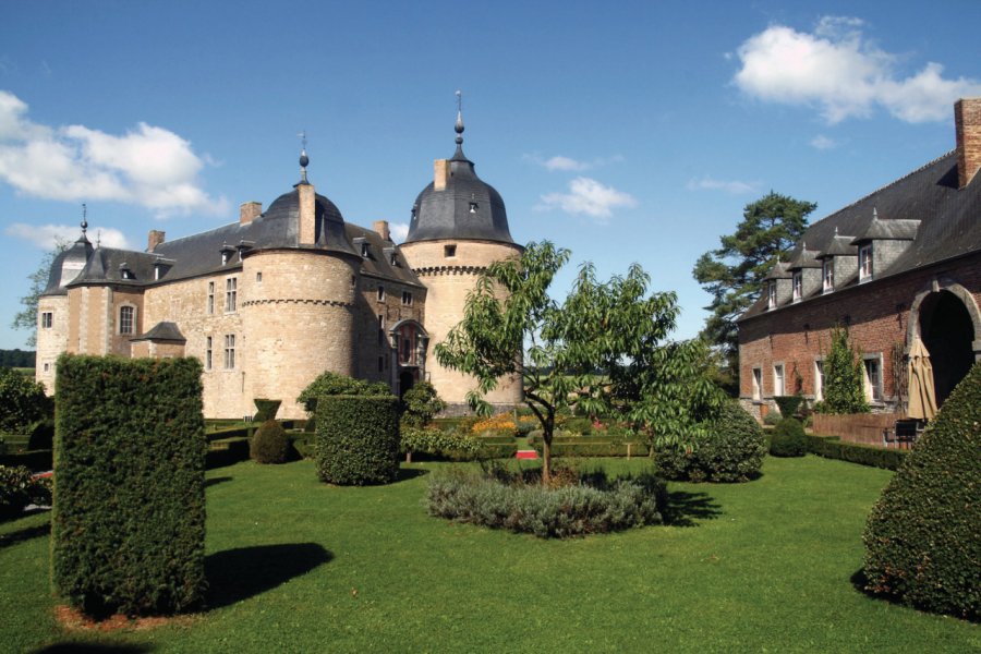 Château de Lavaux-Sainte-Anne. Maison du Tourisme du Val de Lesse / A.Petit