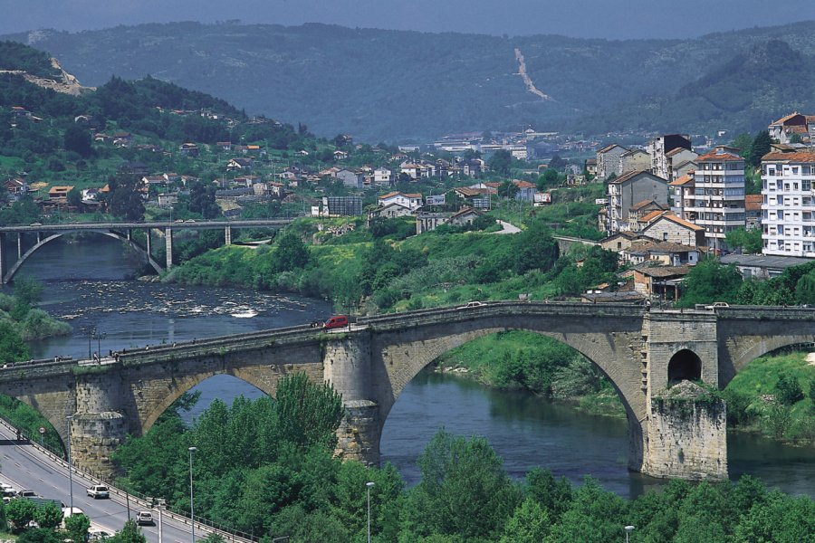 Pont sur le Miño Tourisme Espagnol