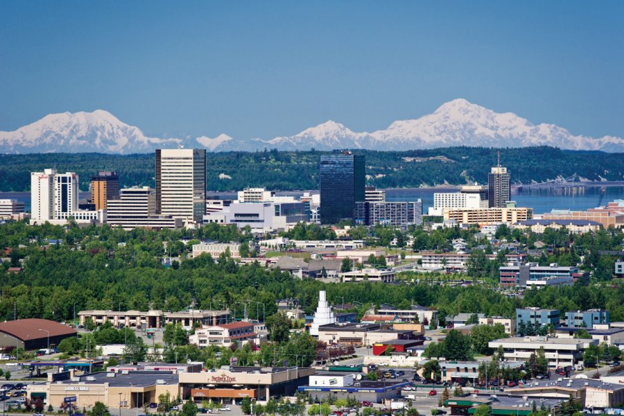 Vue sur Anchorage. Ken Graham - Anchorage Tourism