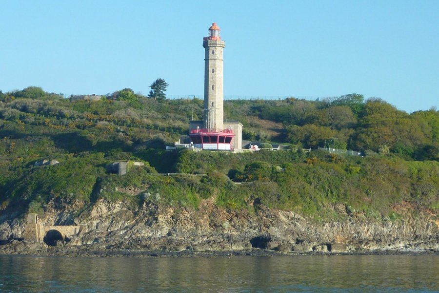 Phare du Portzic à l'entrée de la rade de Brest Fortuné PELLICANO