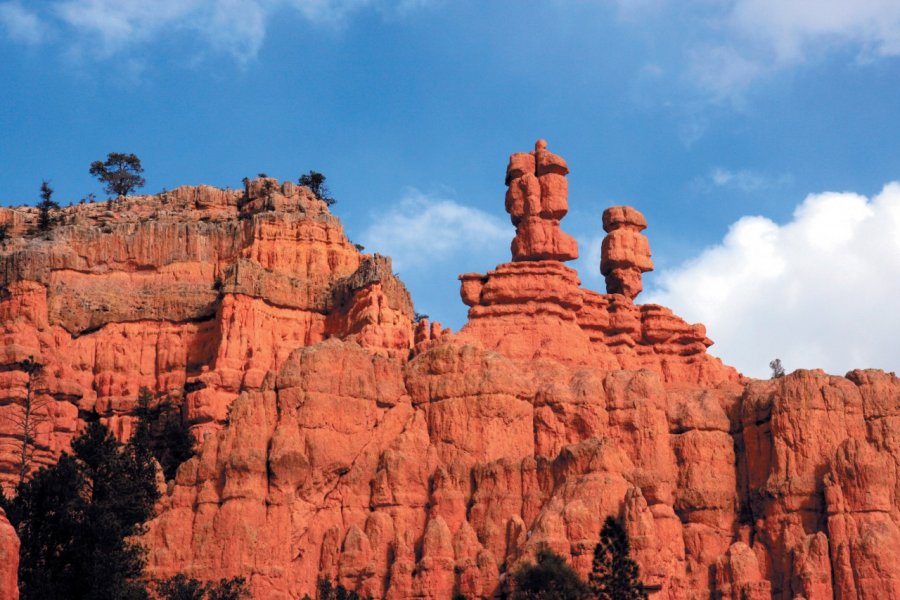 Le Red Canyon est sur la route qui conduit à Bryce Canyon. Stéphan SZEREMETA