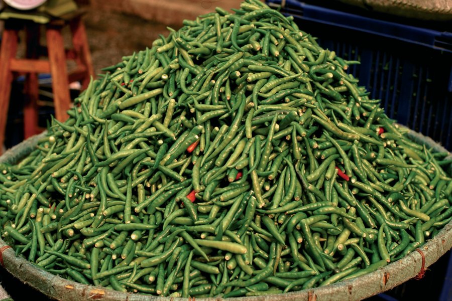 Piments au marché de Pak Khlong. Author's Image