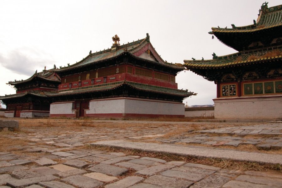 Temples principaux du monastère d'Erdene Züü à Karakorum. Maxence Gorréguès