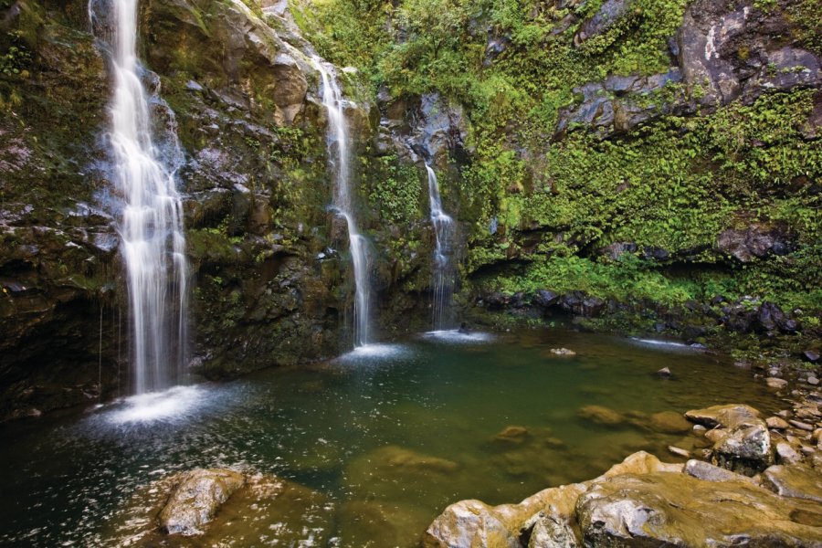 Waikani Falls. Hawaii Tourism Authority (HTA) / Tor Johnson