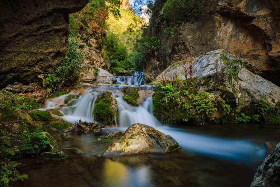 Les cascades d'Akchour dans le parc national de Talassemtane. Julian Schaldach - Fotolia