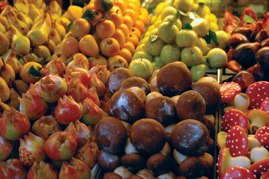 Confiserie en pâte d'amande. Stéphan SZEREMETA