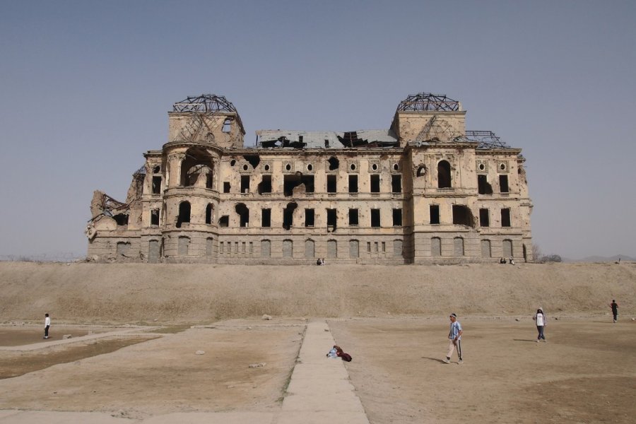 L'impressionnant palais de Darulaman porte les marques de près de trois décennies de guerre. VINCENT RONCO