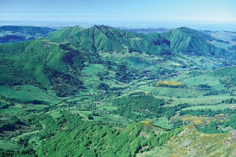 Vallée de Mandailles - Pic de l'Elan (© Alamer - Iconotec))