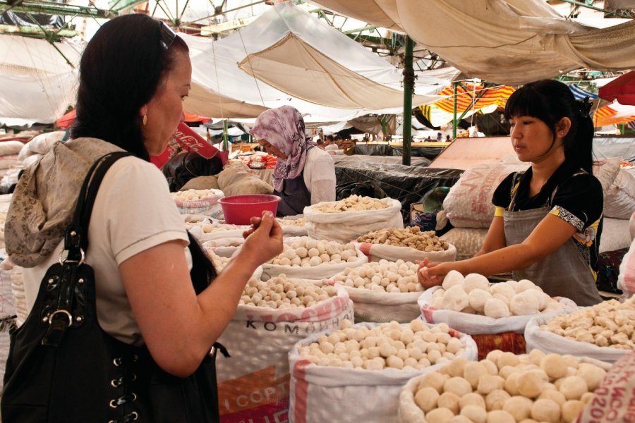 Au bazar d'Osh, à Bichkek Emilie Chaix/Photononstop