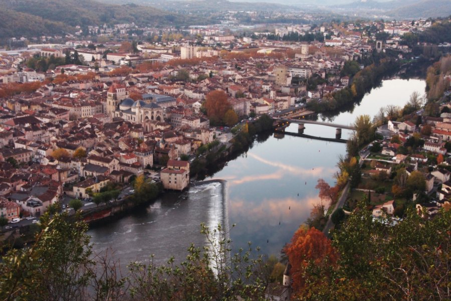 Vue sur Cahors depuis le Mont Saint-Cyr. Marie LEROY