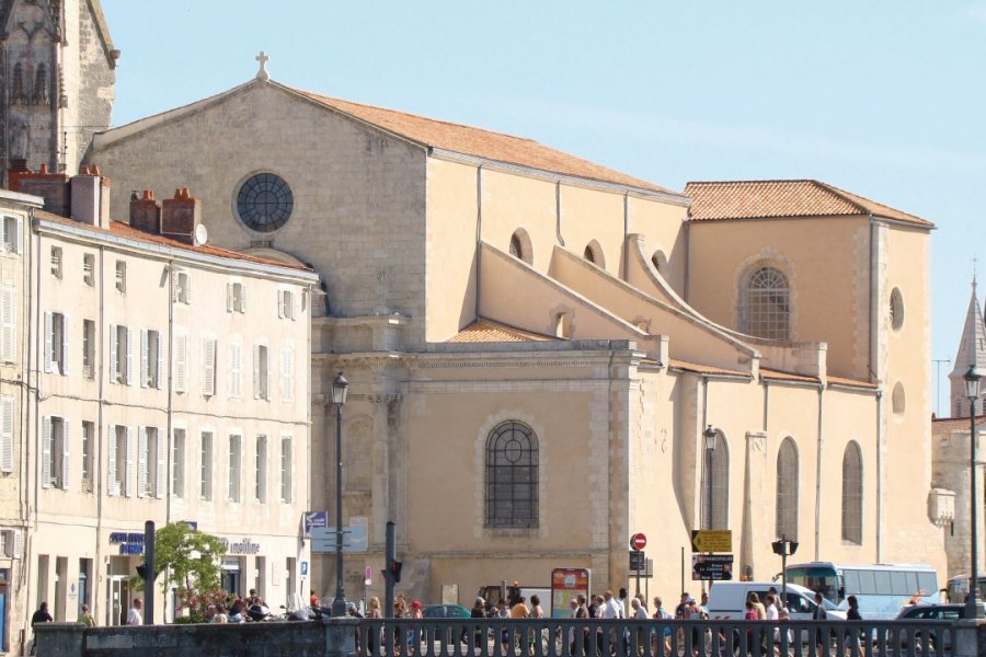 L'église Saint-Sauveur CMT17 - E. COEFFE