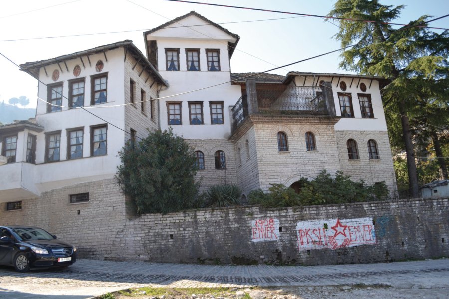 Musée ethnographique de Gjirokastra. Céline CHAUDEAU