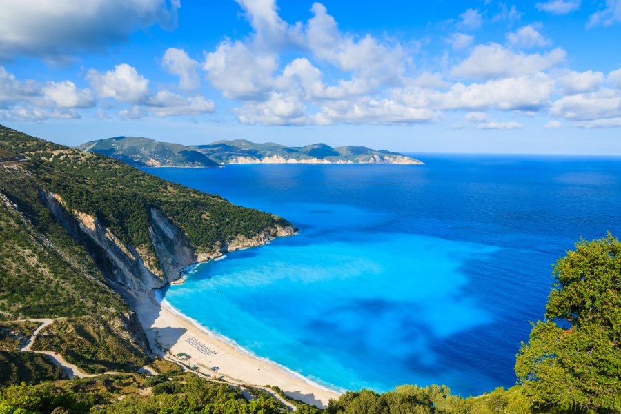 Myrtos. Pawel Kazmierczak - Shutterstock.com