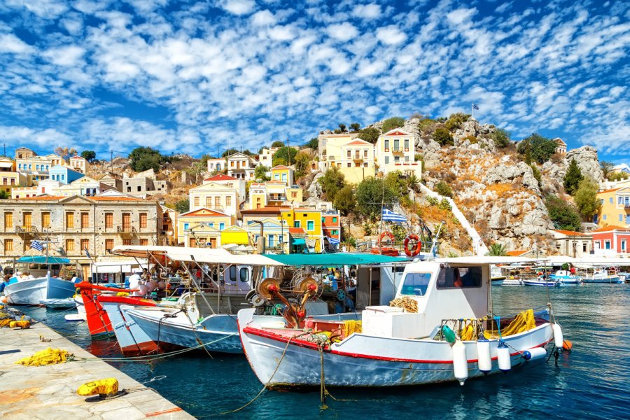 Le port de Gialos sur l'île de Symi. Vladimir_Timofeev