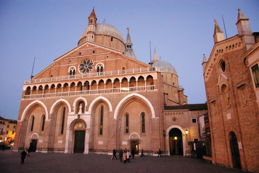 Basilica di Sant'Antonio. Stéphan SZEREMETA