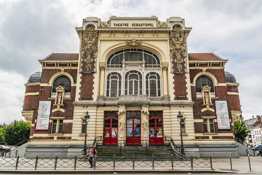 Le théâtre Sébastopol à Lille. Kiev.Victor - Shutterstock.com