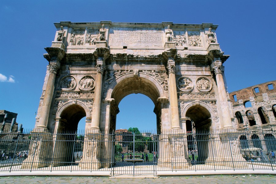 L'arc de Constantin au Forum. (© Author's Image))