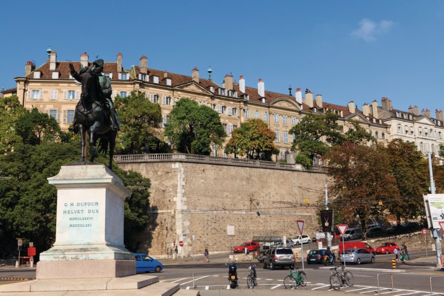 Place Neuve. Philippe GUERSAN - Author's Image